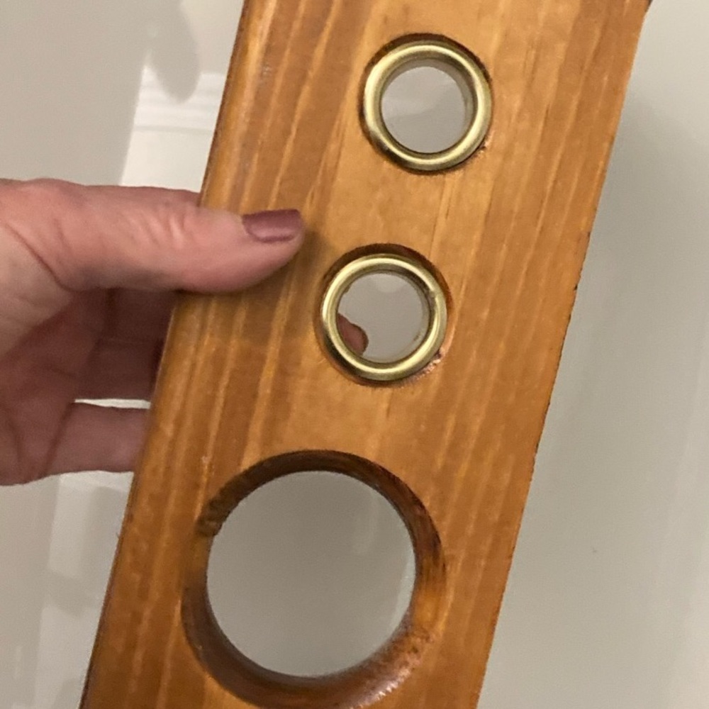 Hairdryer/ hot curling iron holder